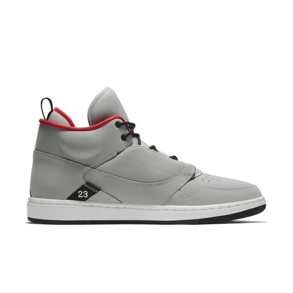 NEW Nike Jordan Fadeaway Wolf Grey Red Black A01329-060 Men’s Size Multi